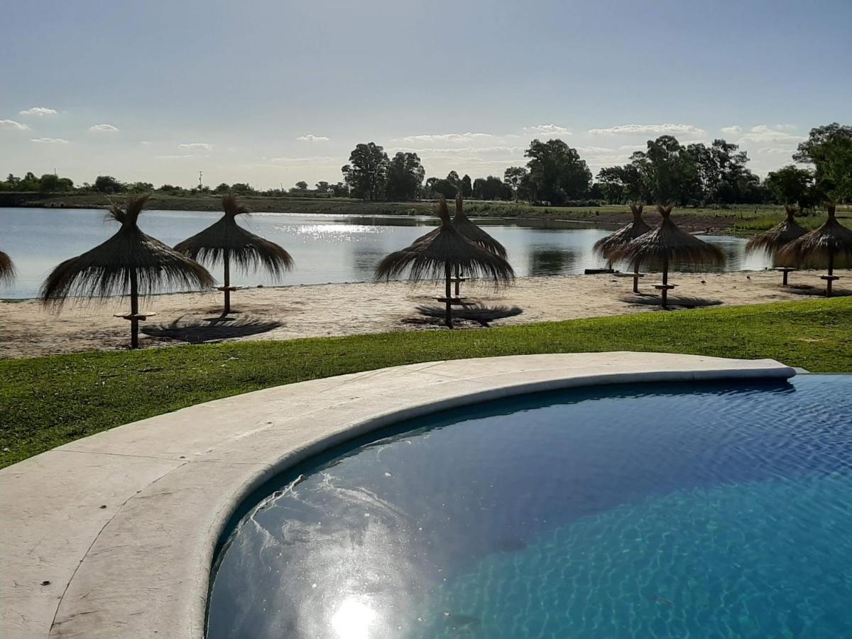 Howard Johnson Resort & Convention Center Ezeiza Εξωτερικό φωτογραφία