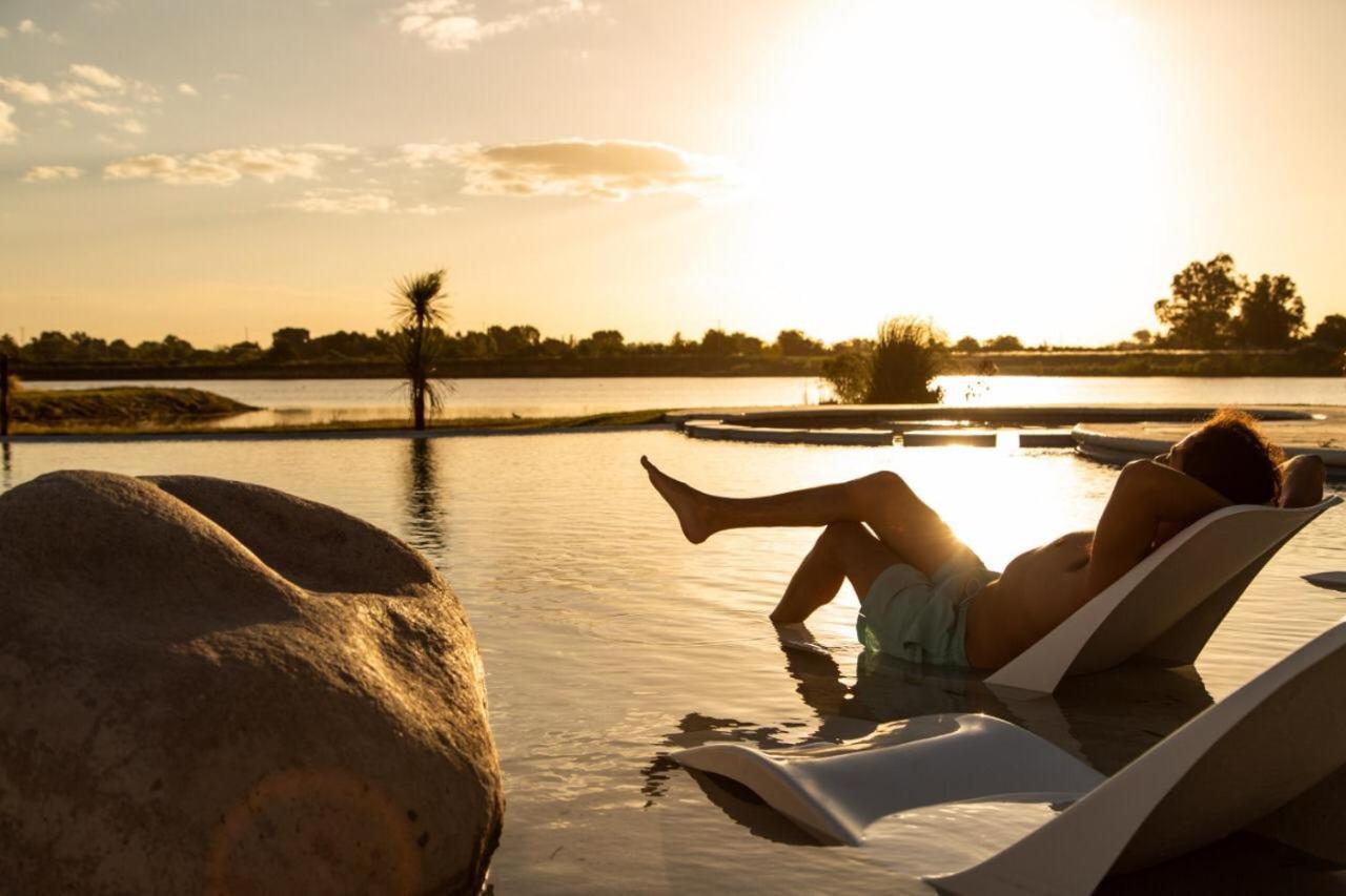 Howard Johnson Resort & Convention Center Ezeiza Εξωτερικό φωτογραφία