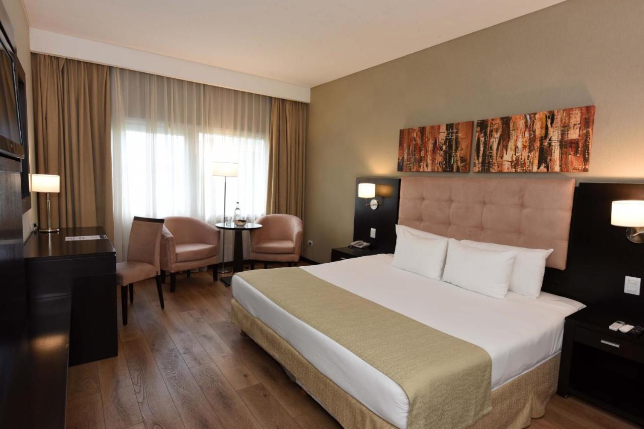 Howard Johnson Resort & Convention Center Ezeiza Εξωτερικό φωτογραφία