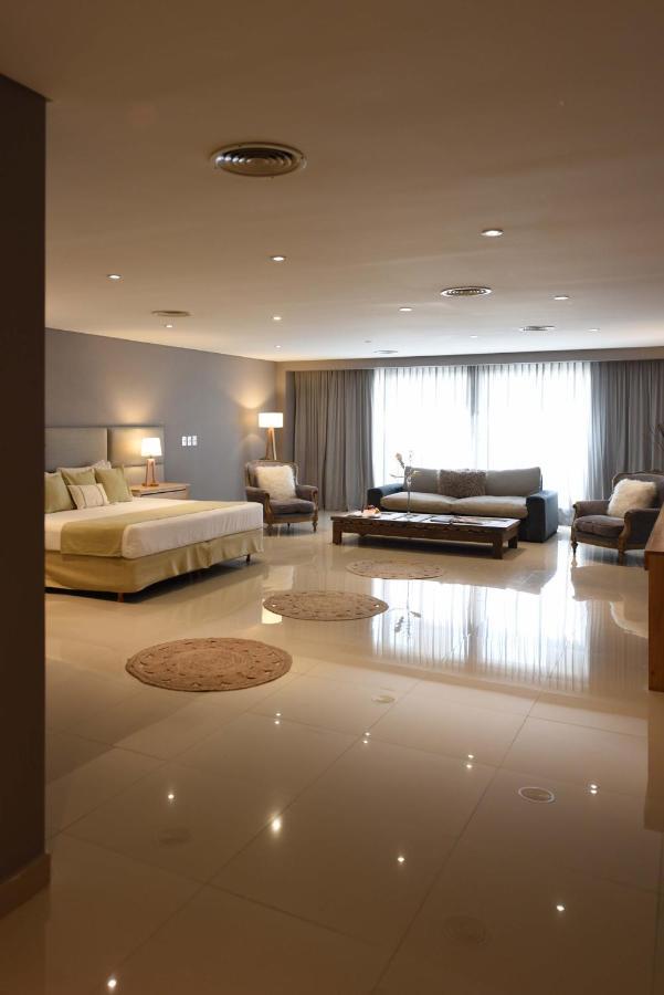 Howard Johnson Resort & Convention Center Ezeiza Εξωτερικό φωτογραφία