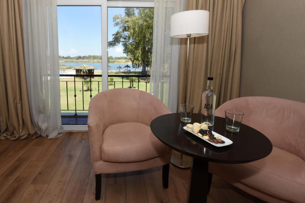 Howard Johnson Resort & Convention Center Ezeiza Εξωτερικό φωτογραφία