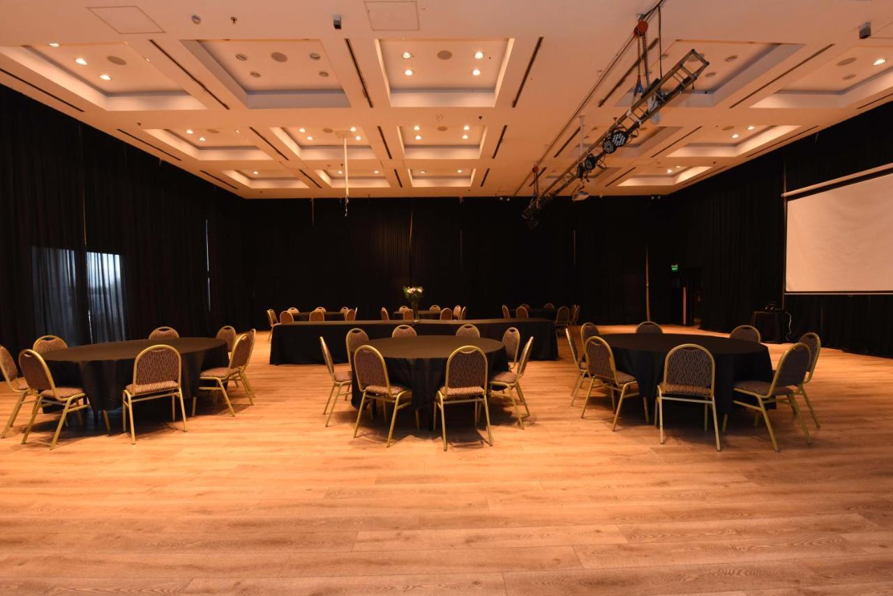 Howard Johnson Resort & Convention Center Ezeiza Εξωτερικό φωτογραφία