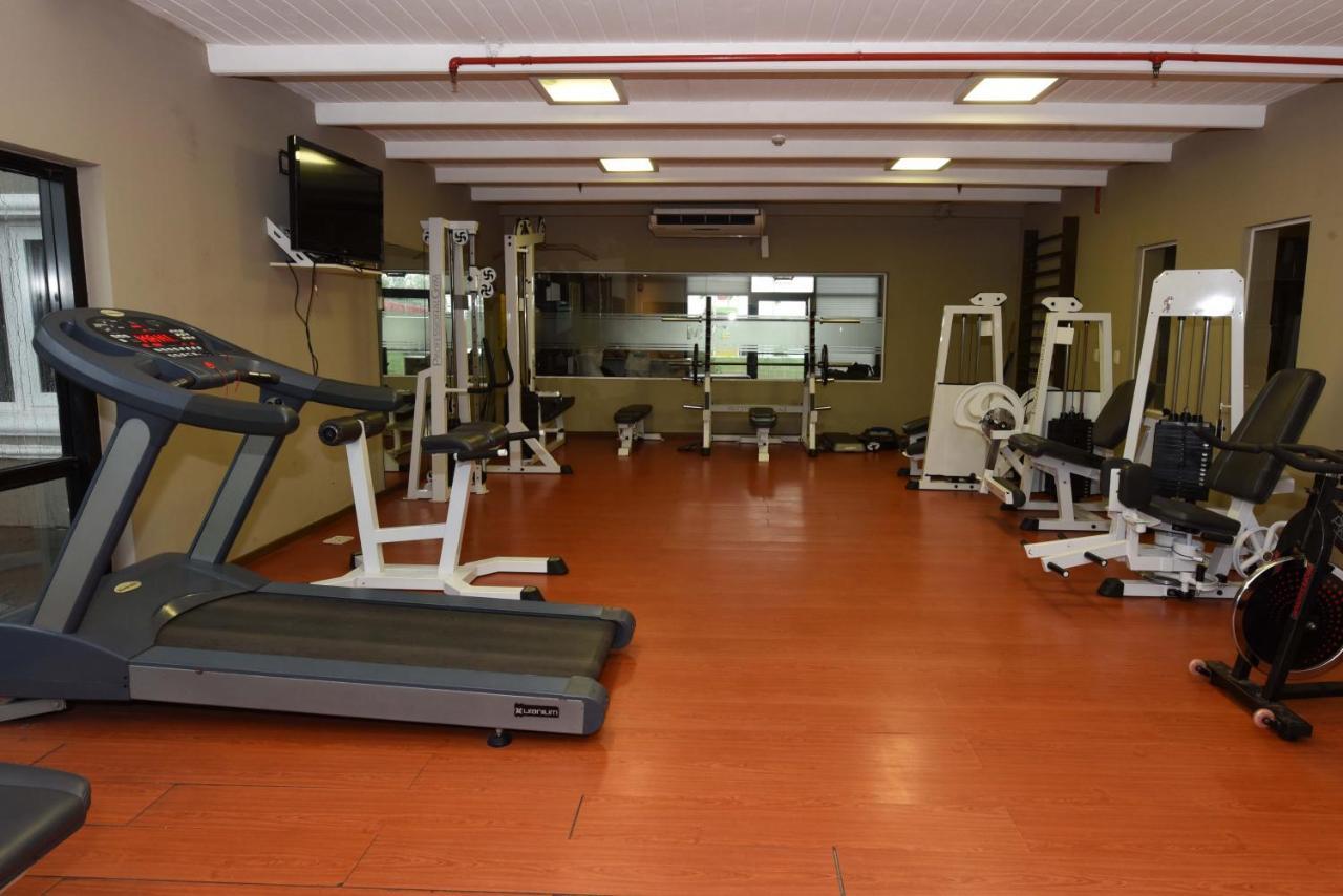 Howard Johnson Resort & Convention Center Ezeiza Εξωτερικό φωτογραφία