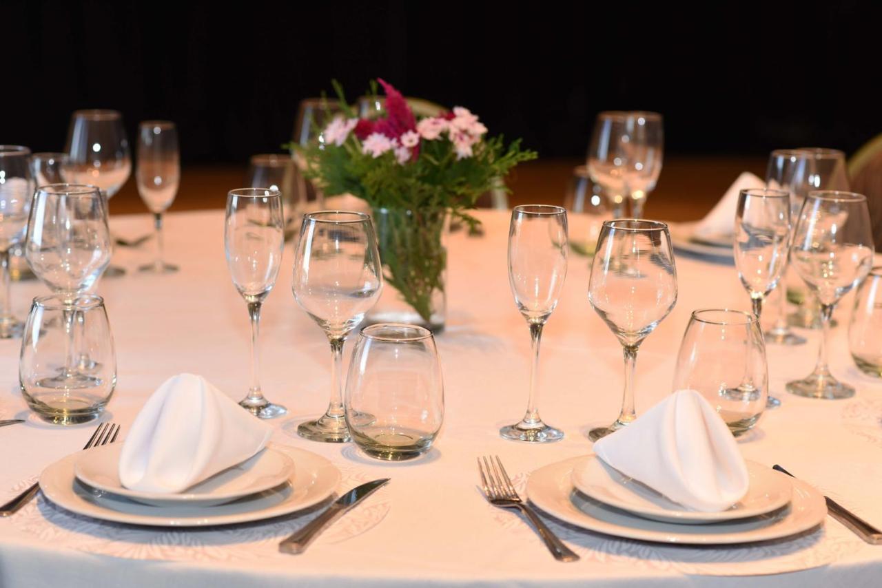 Howard Johnson Resort & Convention Center Ezeiza Εξωτερικό φωτογραφία