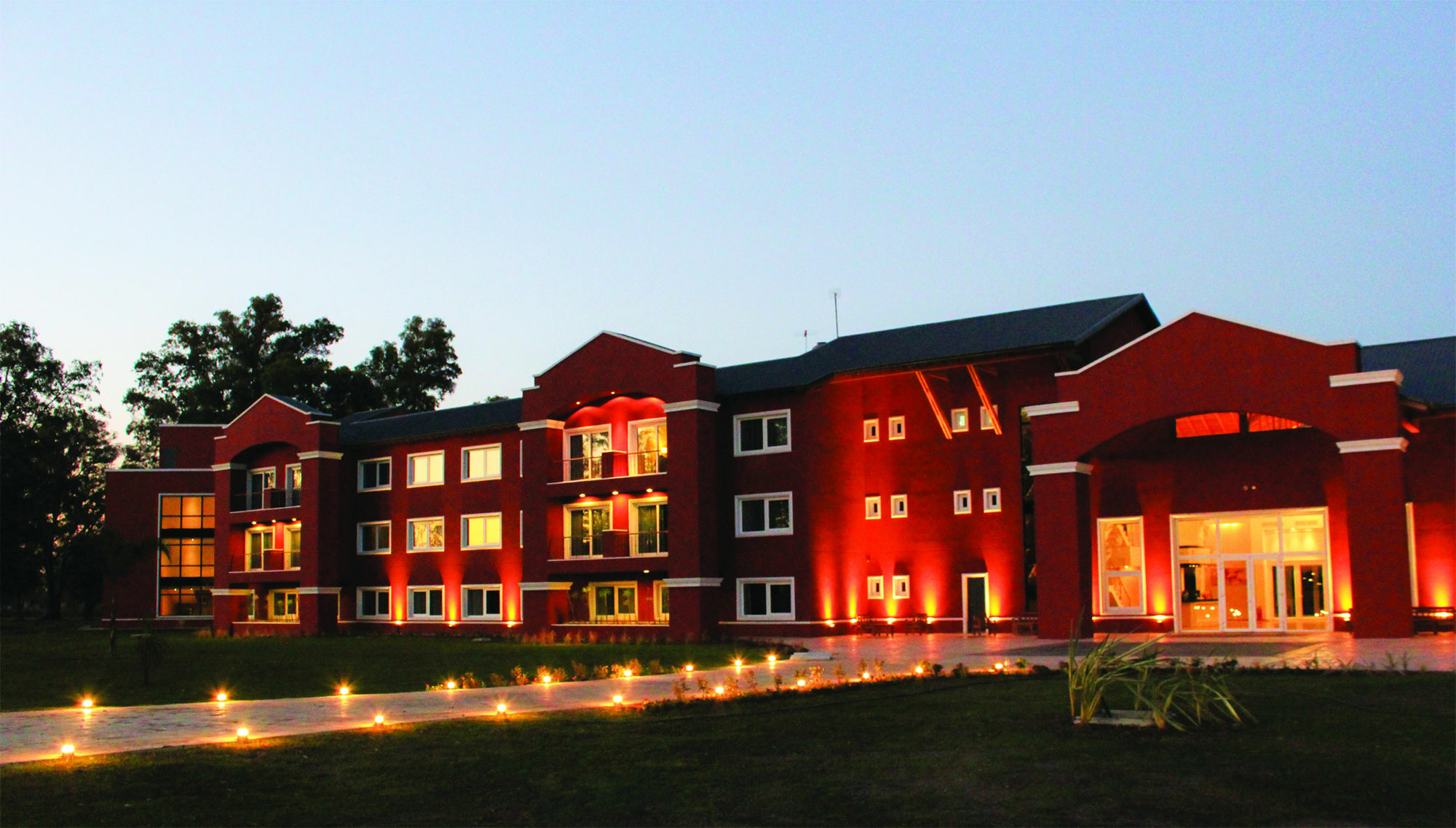 Howard Johnson Resort & Convention Center Ezeiza Εξωτερικό φωτογραφία